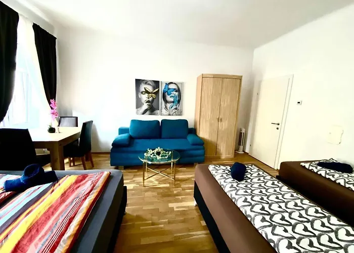 Beautiful 1br 5p 10 Min Transport To Stadthalle Διαμέρισμα *